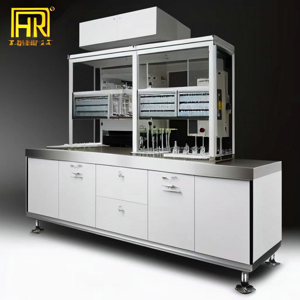 潔凈室中一般使用不銹鋼材質的實驗臺