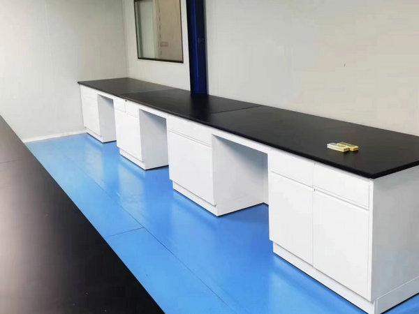 河南鋼木實驗臺的承重能力一般是多少？